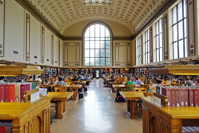 library-1014434_640.jpg